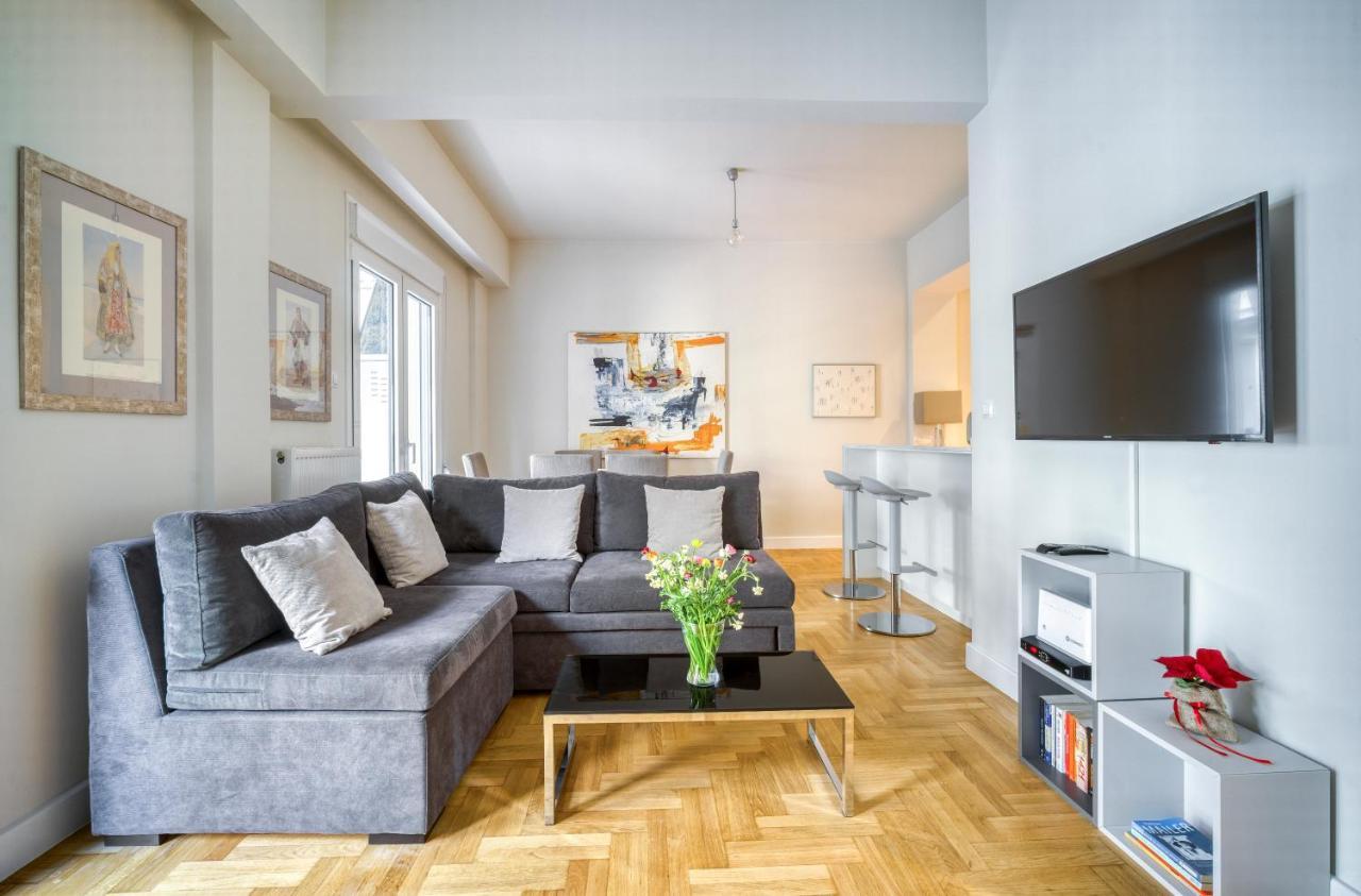 Lovely Sunlit Central Athens 2 Bedroom 2 Bathroom Condo Экстерьер фото